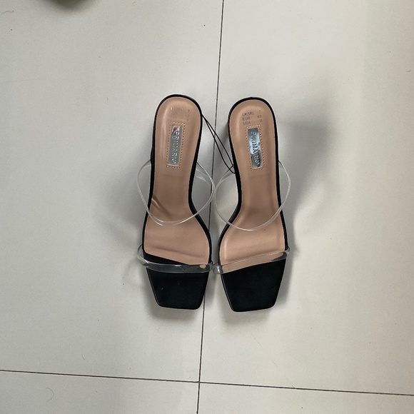 Shoes - Picture 1 of 2